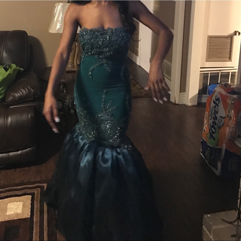 Prom Dress! - Picture 3 of 5